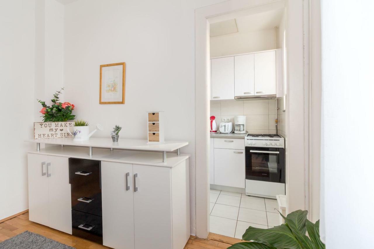 "Apartment Lavanda Idila" Speed Wifi ザグレブ エクステリア 写真